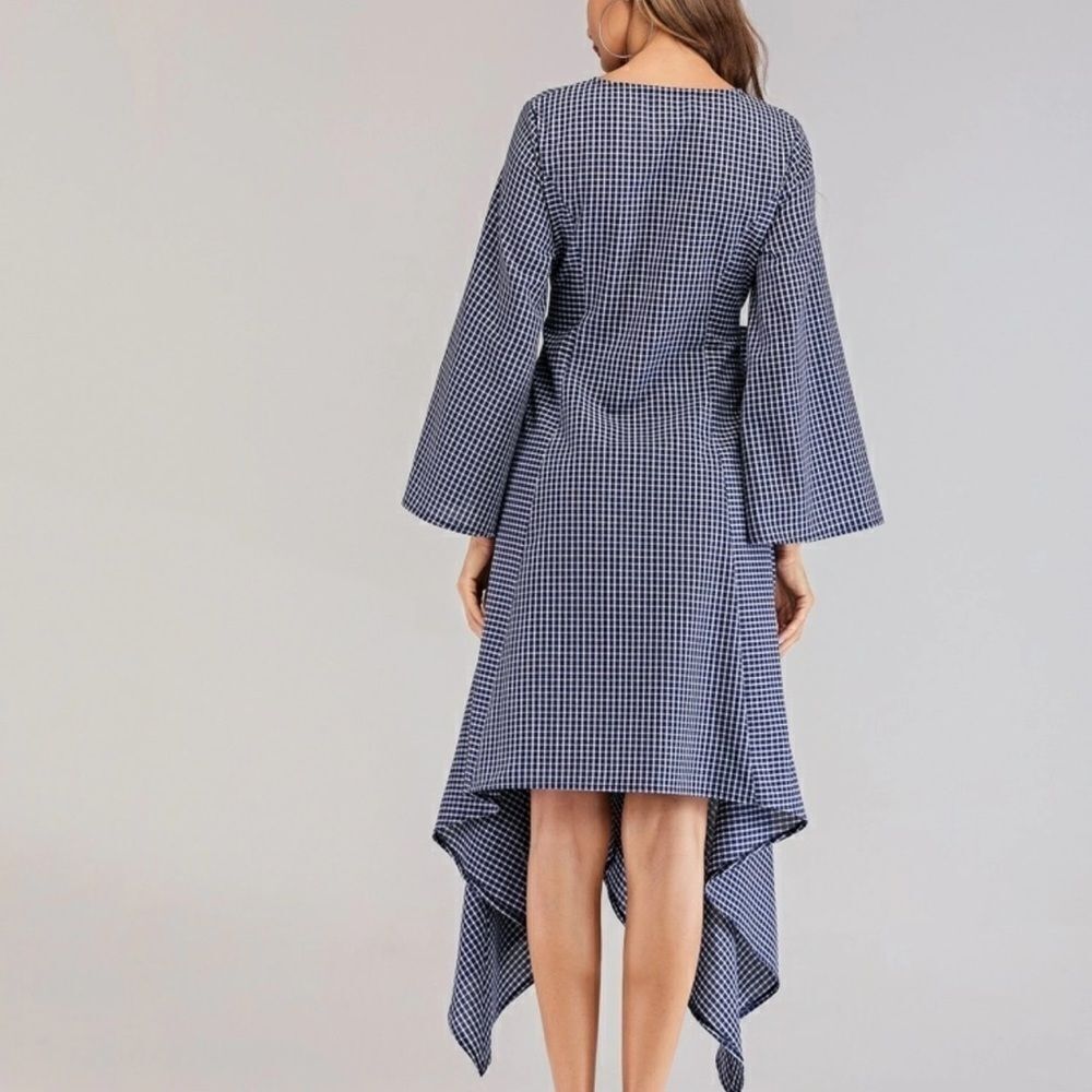 Plaid asymmetrical hem long sleeve dress - Picture 4 of 7